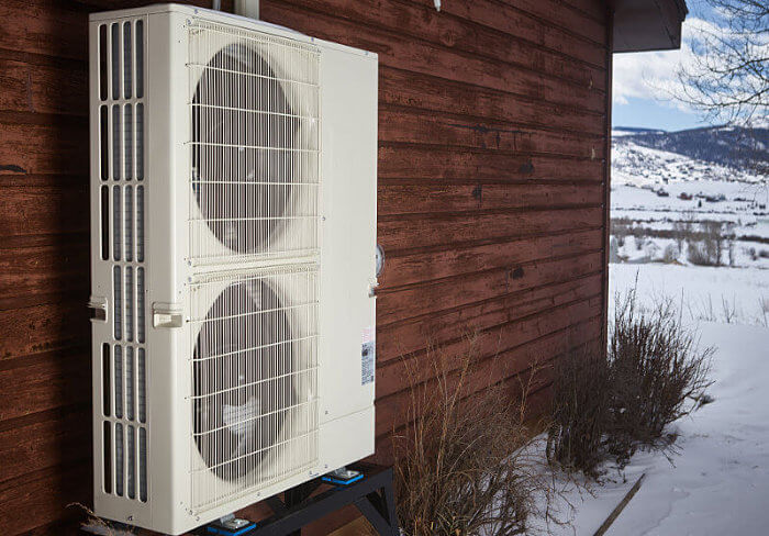 Mounted heat pump in winter